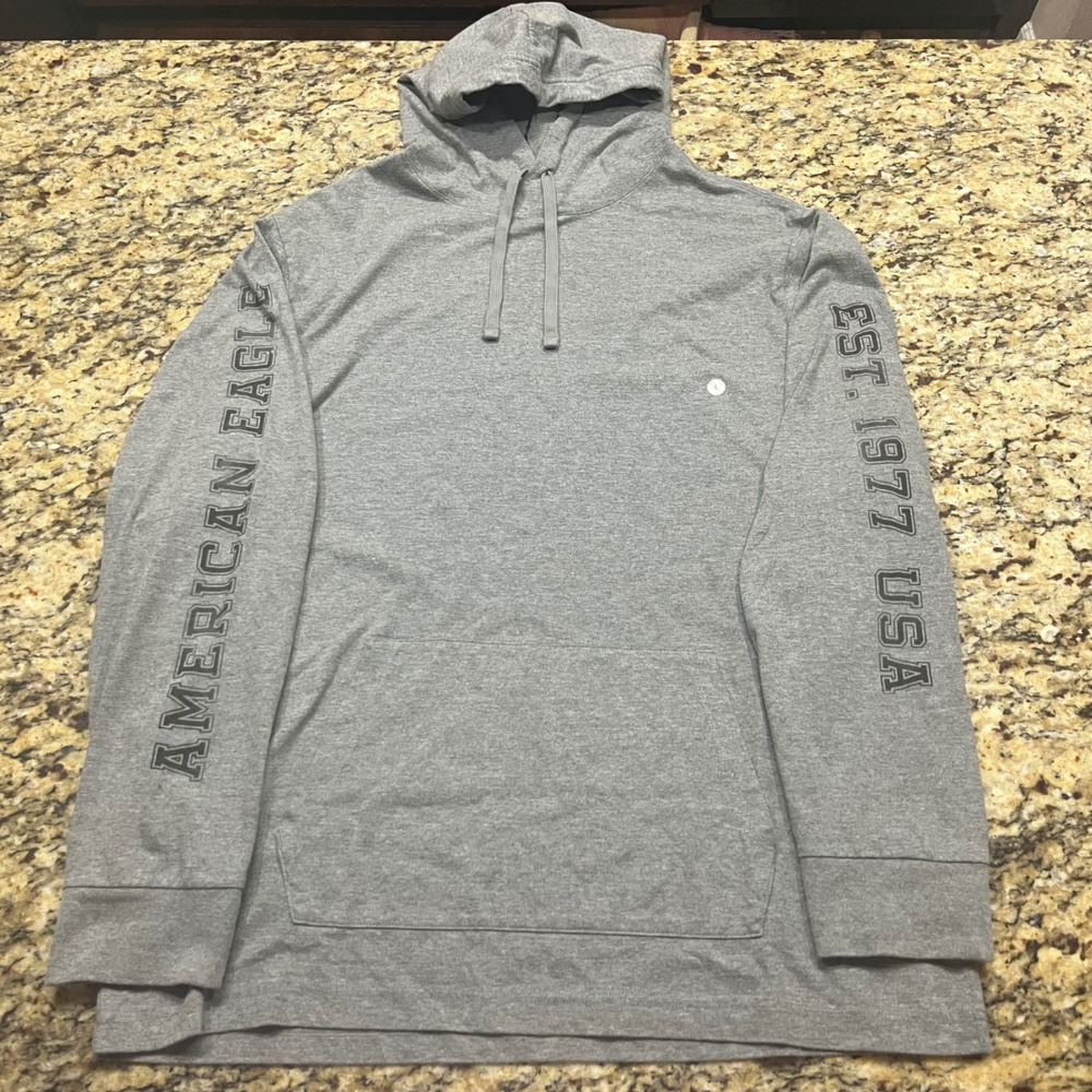 NEW American Eagle Mens Gray Super Soft Graphic Sleeve Hoodie Sweatshirt Large
